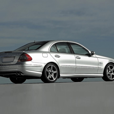 Custom Logo Accepted Mercedes-Benz E-CLASS W211 Car Side Skirts Direct Modification